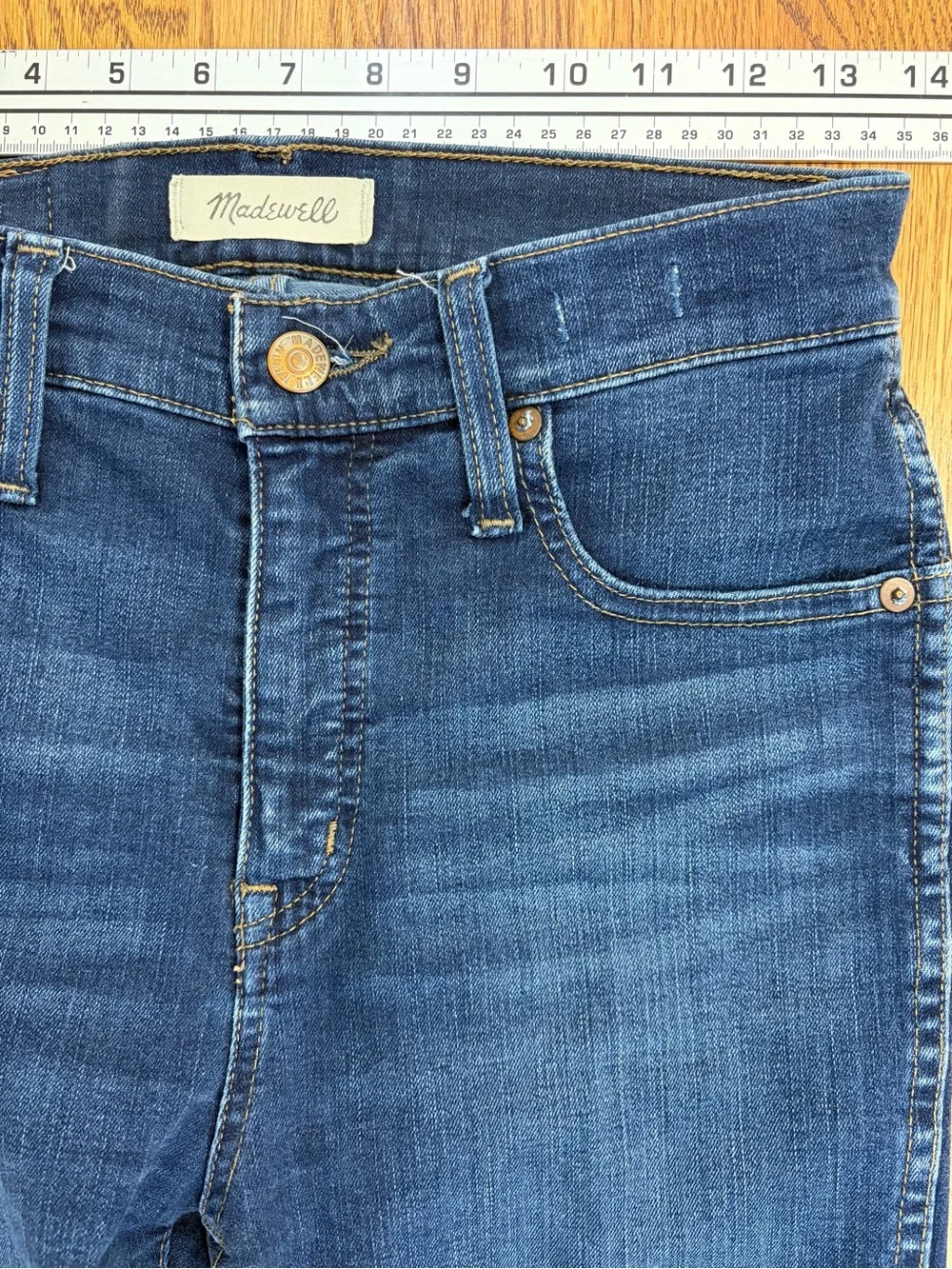 Madewell 10" High-Rise Skinny Jeans (26) - Picture 11 of 16